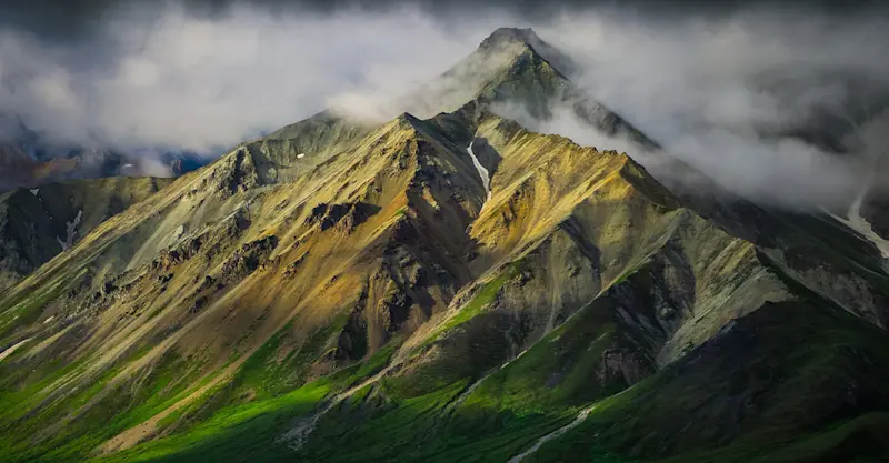 Alaskan Range, Denali National Park, Alaska.