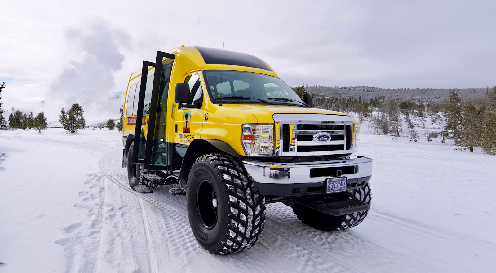Private snowcoach tour, Yellowstone National Park, Wyoming.
