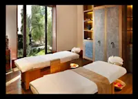Slideshow Thumbnail 10 of 12