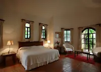 Slideshow Thumbnail 2 of 8