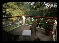 Slideshow Thumbnail 10 of 12