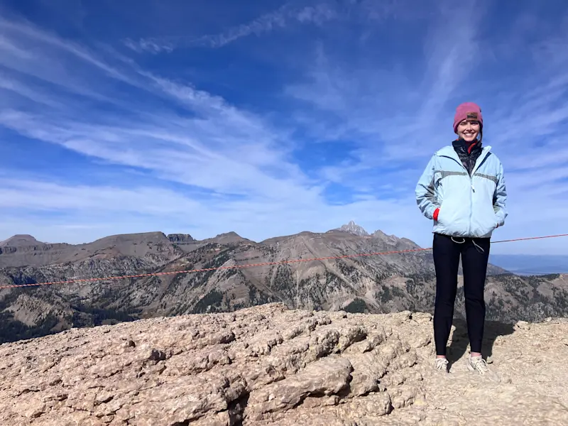 Blue sky, good vibes, and great views in Wyoming. 