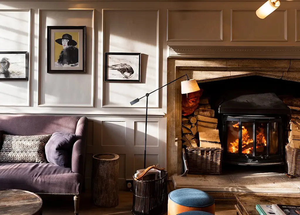 Lounge fireplace