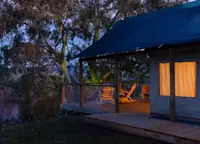 Slideshow Thumbnail 4 of 7