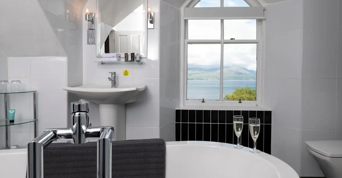 Guest Bathroom