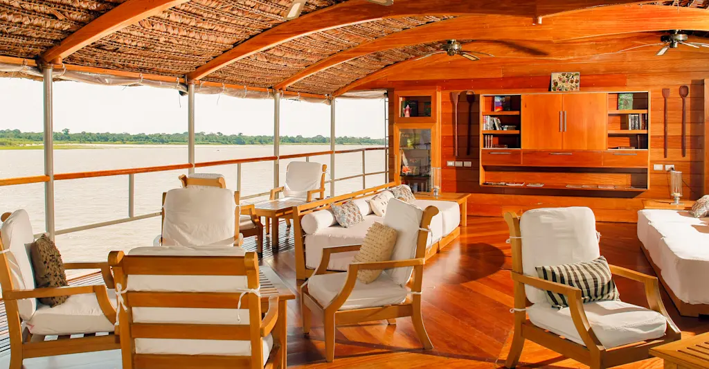 Outdoor Lounge