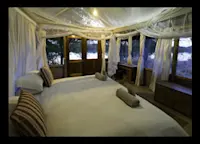 Slideshow Thumbnail 3 of 7