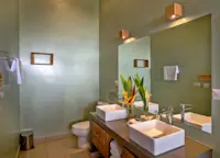 Slideshow Thumbnail 6 of 7