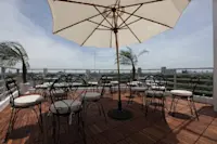 Slideshow Thumbnail 7 of 7