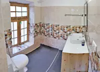 Slideshow Thumbnail 7 of 7