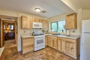 Slideshow Image Thumbnail 7 of 7