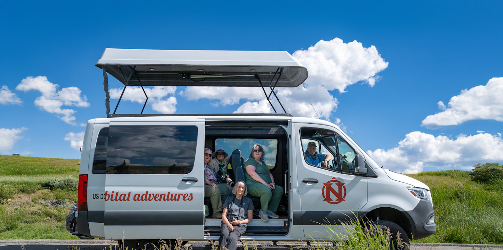 Slideshow-North-American-Safari-Truck-NAT-HAB-megan-brief 302090 copy