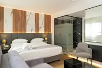 Slideshow Thumbnail 3 of 8