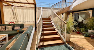 Slideshow Image Thumbnail 2 of 11