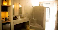 Slideshow Thumbnail 4 of 8