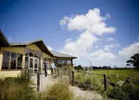 Slideshow Thumbnail 7 of 7