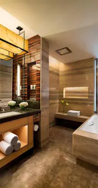 Deluxe Bathroom