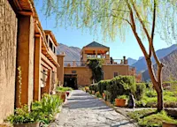Slideshow Thumbnail 2 of 9