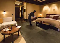 Slideshow Thumbnail 10 of 10