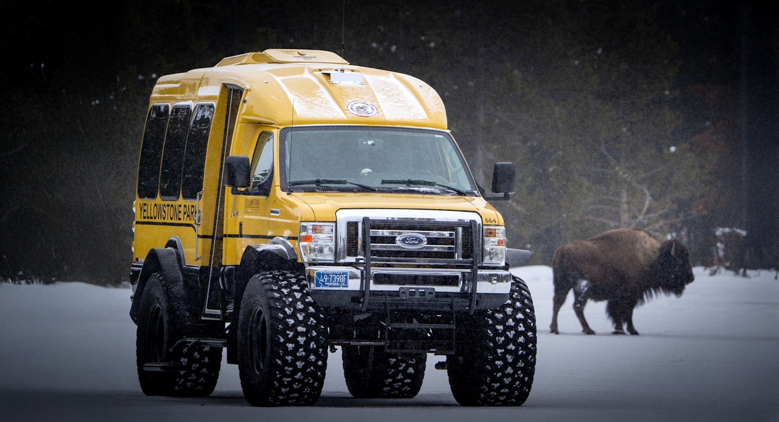 Private snowcoach tour, Yellowstone National Park, Wyoming.