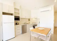 Slideshow Thumbnail 4 of 6