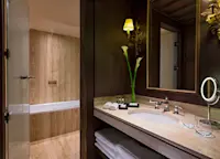 Slideshow Thumbnail 3 of 11