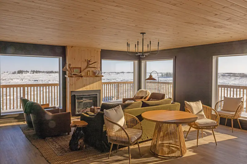 Nat Hab's Boreal Lounge, Churchill, Manitoba.