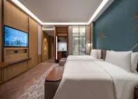 Slideshow Thumbnail 5 of 7