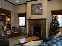 Slideshow Thumbnail 6 of 8