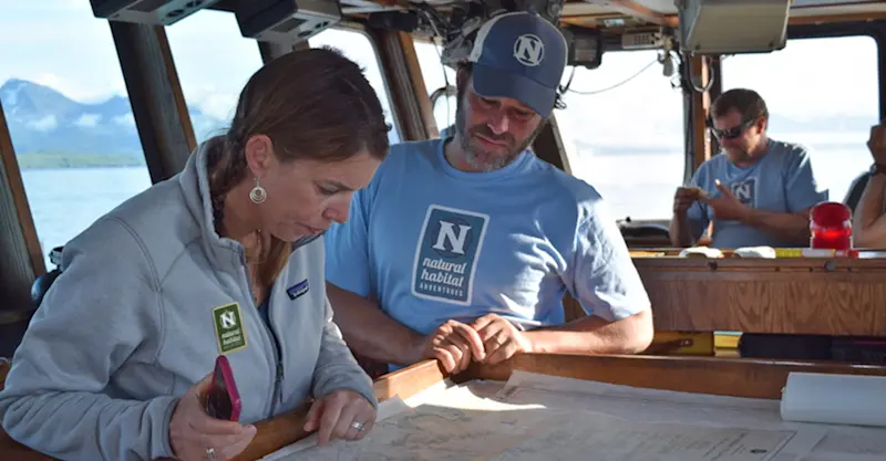 Nat Hab guest and Expedition Leader, Nat Hab'S M/V Ursus, Katmai Coast, Alaska.