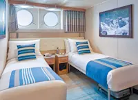 Slideshow Thumbnail 2 of 9