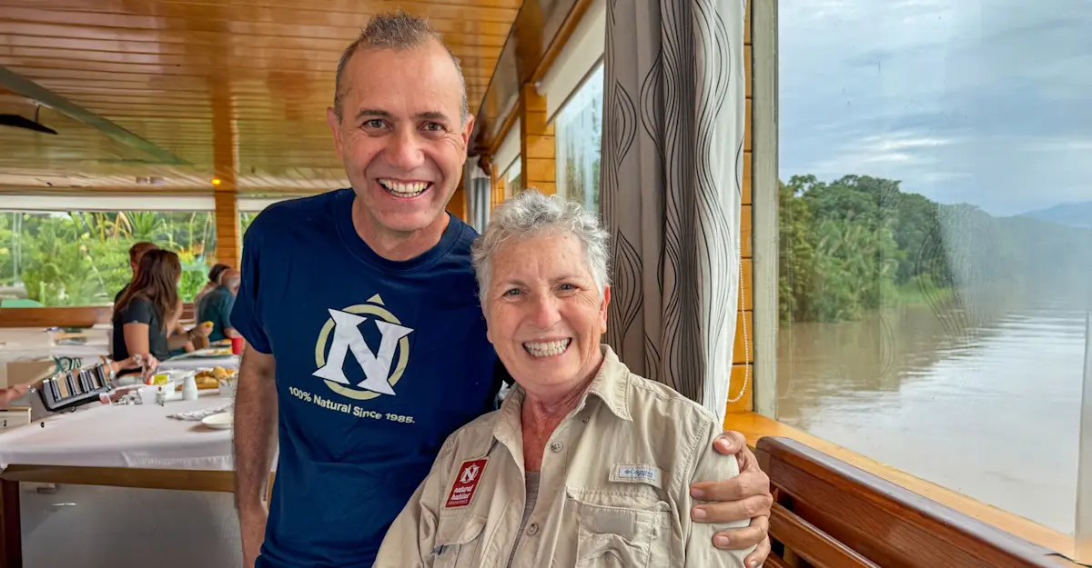 Nat Hab Expedition Leader and guest, Peru.