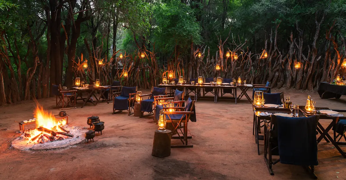 Al Fresco Dining
