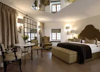 Slideshow Thumbnail 4 of 7