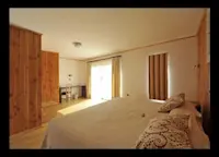 Slideshow Thumbnail 2 of 16