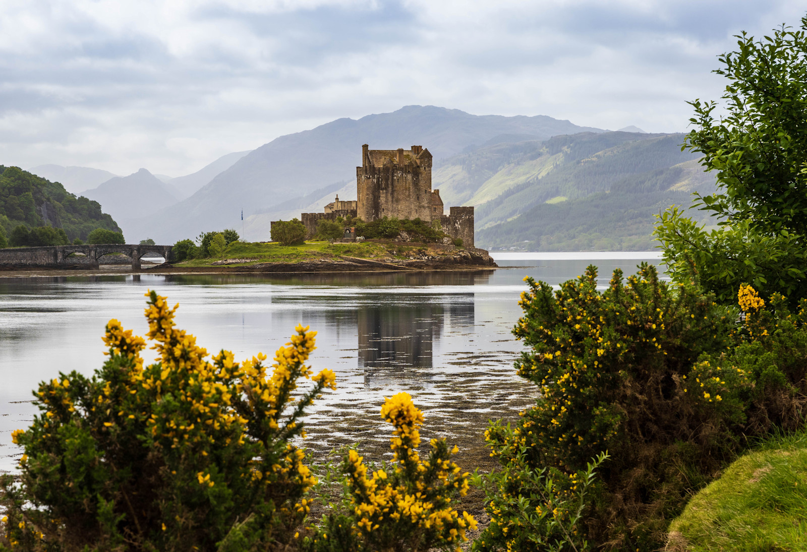 Eilean Donan Castle, Isle of Skye, Scotland.