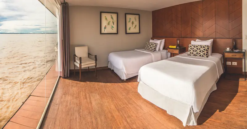 Category 1, Main Deck Twin