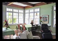 Slideshow Thumbnail 10 of 12