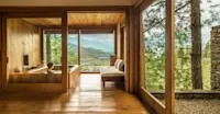 Bhutanese Hot Stone Bath & Signature COMO Shambhala Massage