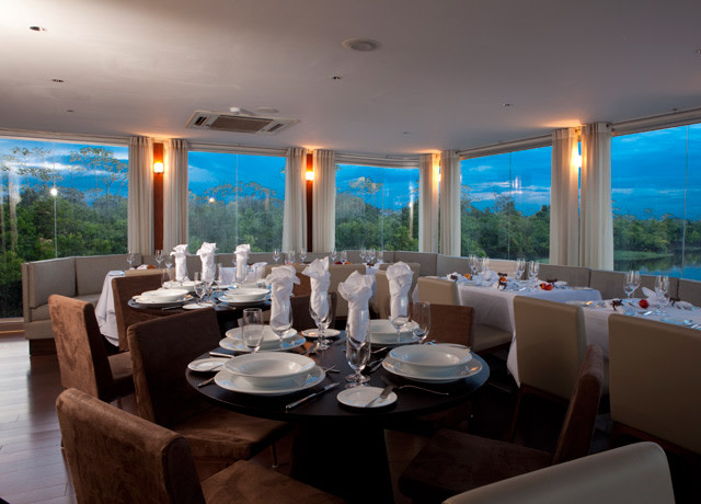 Dining room, Aria, Amazon River voyage