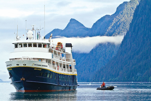 Zodiac adventure, National Geographic Sea Bird, Baja cruises