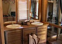 Slideshow Thumbnail 5 of 6
