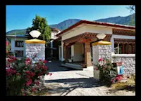 Slideshow Thumbnail 3 of 7