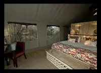 Slideshow Thumbnail 4 of 5