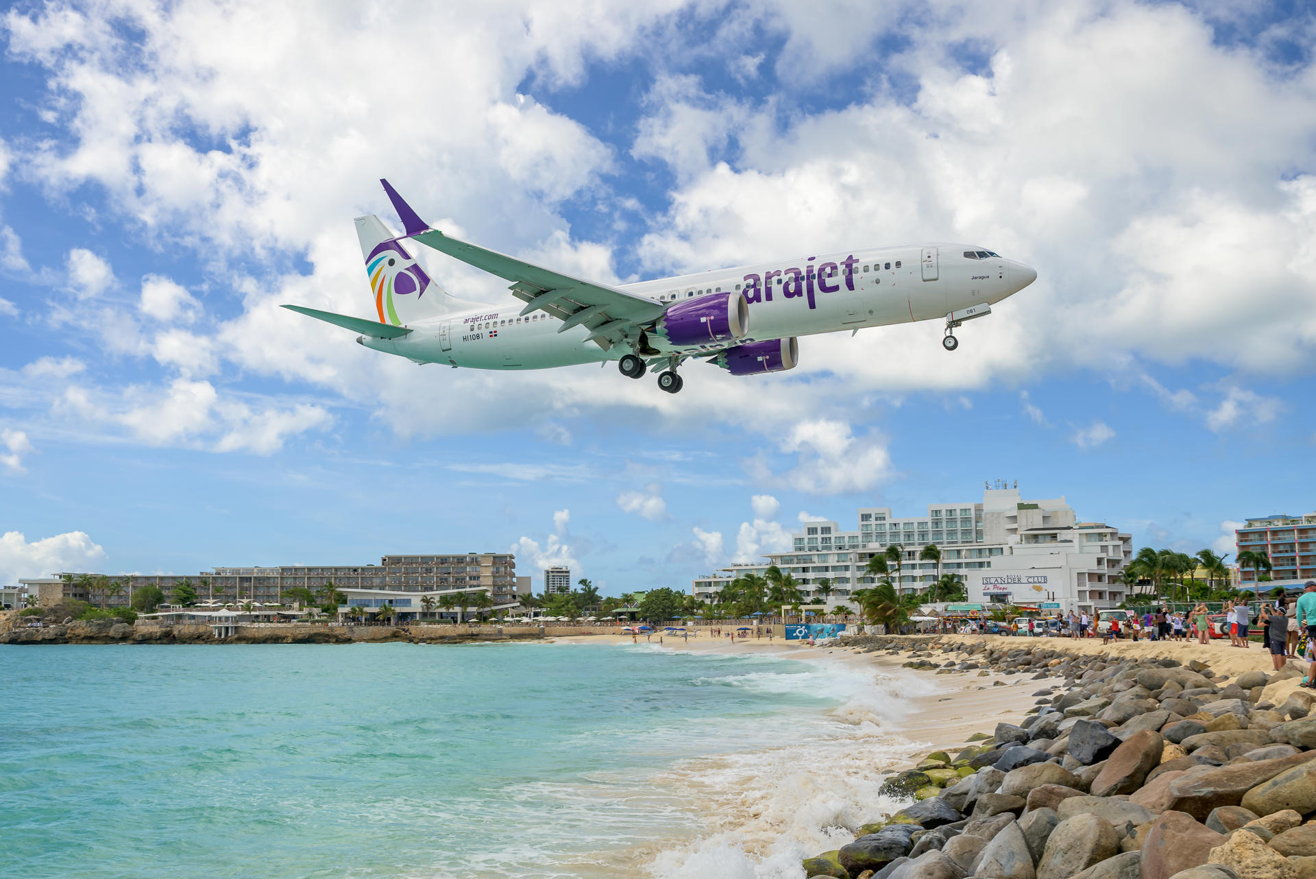 Maho Beach