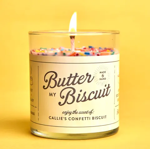 CALLIE’S HOT LITTLE BISCUIT CONFETTI BISCUIT CANDLE
