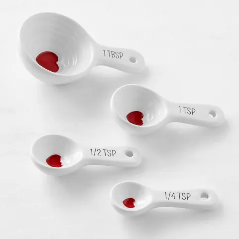 WILLIAMS SONOMA HEART MEASURING CUPS AND SPOONS
