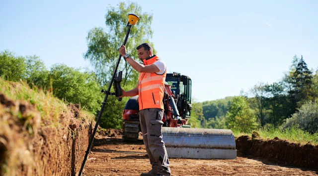 Site Works Machine Siteworks Machine Guidance module | Trimble