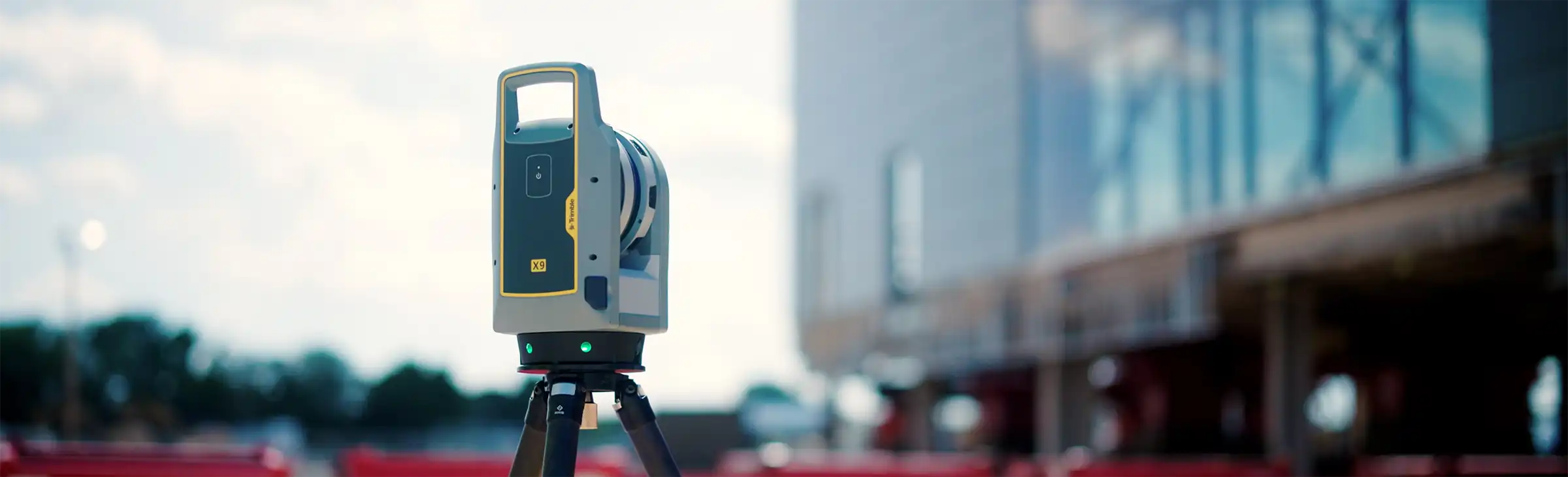Trimble X9 on building site