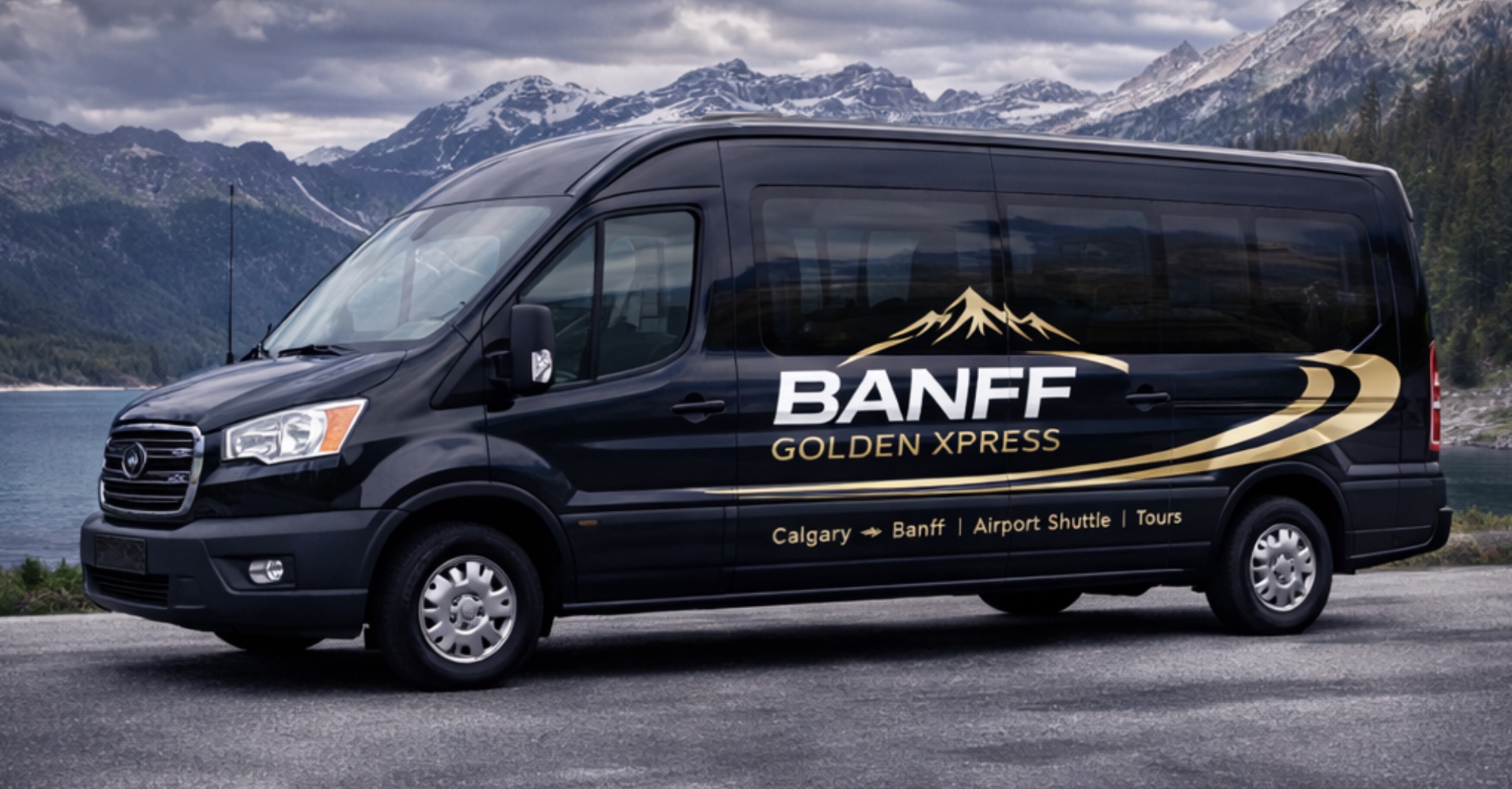 Banff-golden-xpress-bus2
